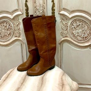 MIA boots New Without Box